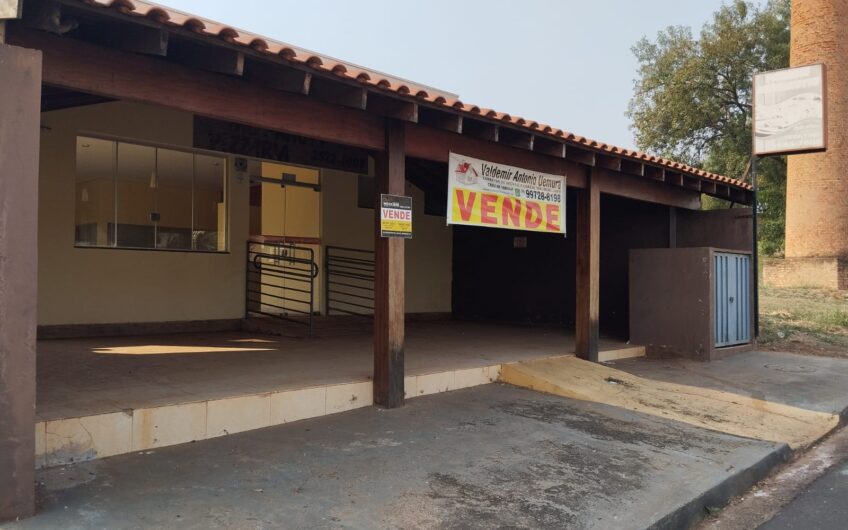 Prédio Comercial Gastronômico Equipado à Venda em Adamantina – SP