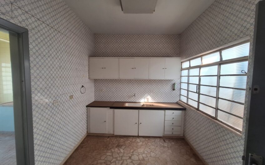 Imóvel residencial a venda no centro de Lucélia