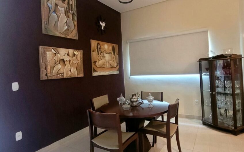 Vende-se chácara de alto padrão em Lucélia-SP