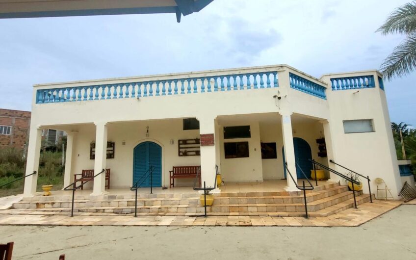 Vende-se chácara de alto padrão em Lucélia-SP