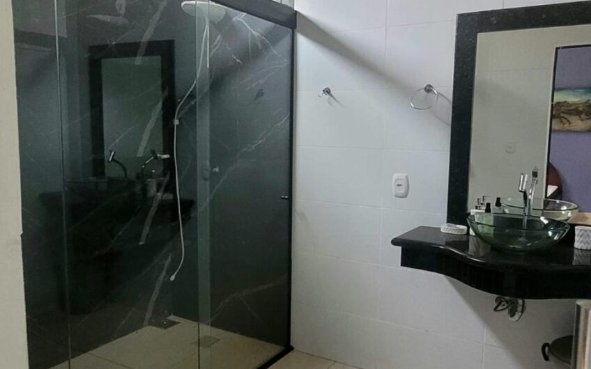 Vende-se chácara de alto padrão em Lucélia-SP