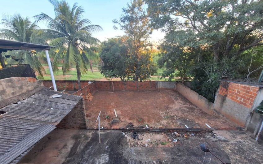 Casa à venda no Centro de Lucélia/SP