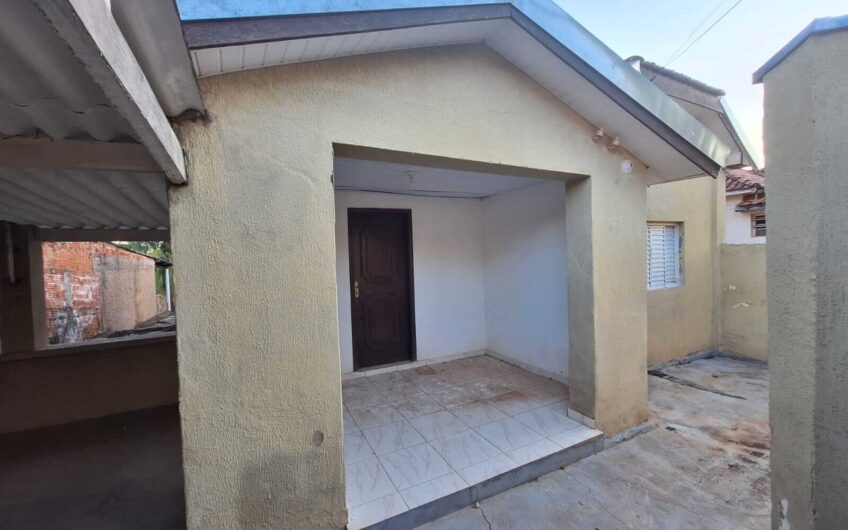 Casa à venda no Centro de Lucélia/SP