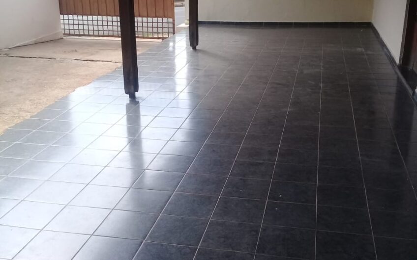 Vende-se Imóvel com potencial comercial e residencial no Centro de Osvaldo Cruz/SP