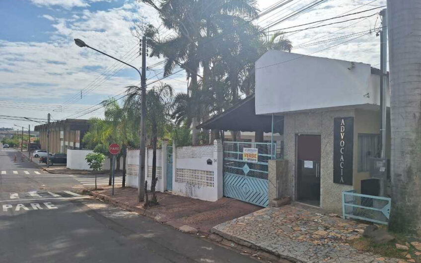 Vende-se imóvel Residencial no Centro de Lucélia – SP