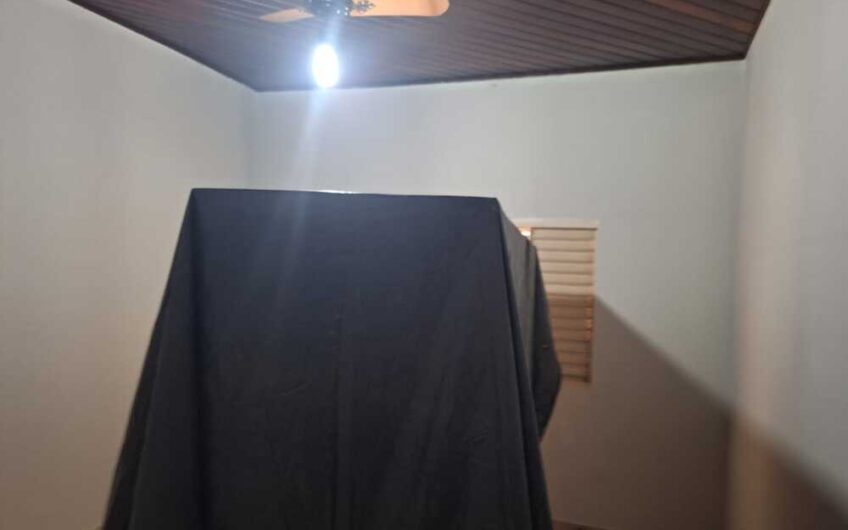 Residência à Venda no Centro de Lucélia – Localização Privilegiada!