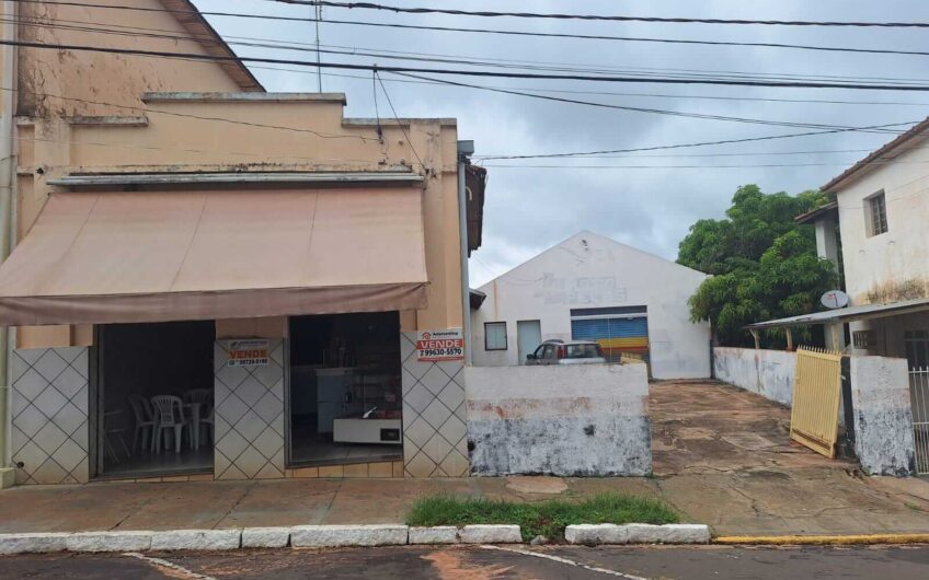 Prédio Comercial à Venda no Centro de Flórida Paulista-SP