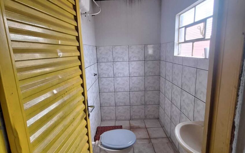 Prédio Comercial à Venda no Centro de Flórida Paulista-SP