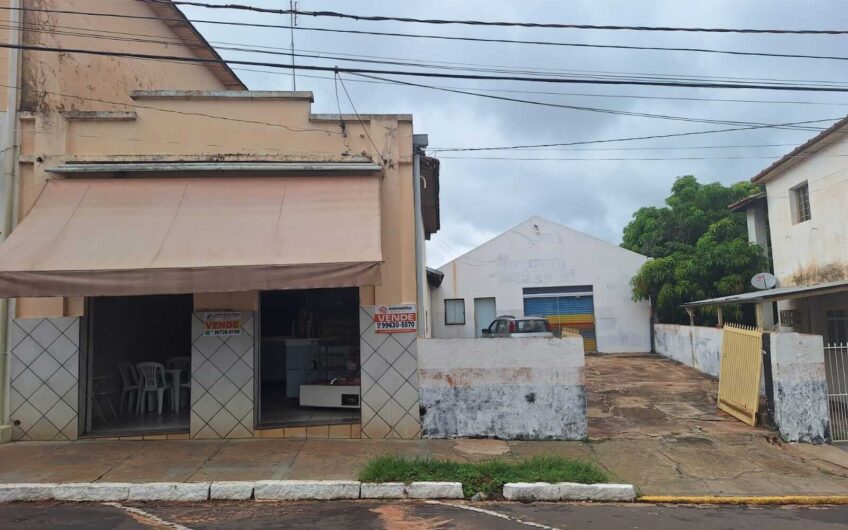 Prédio Comercial à Venda no Centro de Flórida Paulista-SP