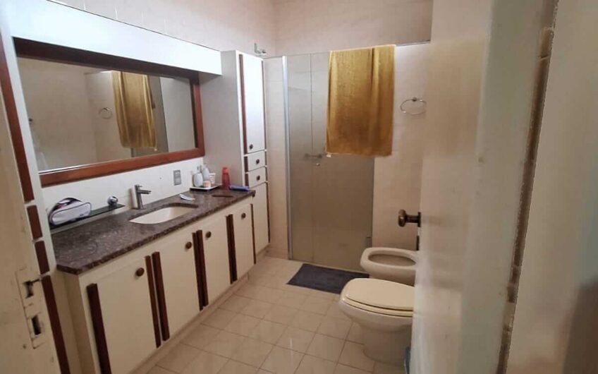 Vende-se imóvel residencial alto padrão em Lucélia-SP