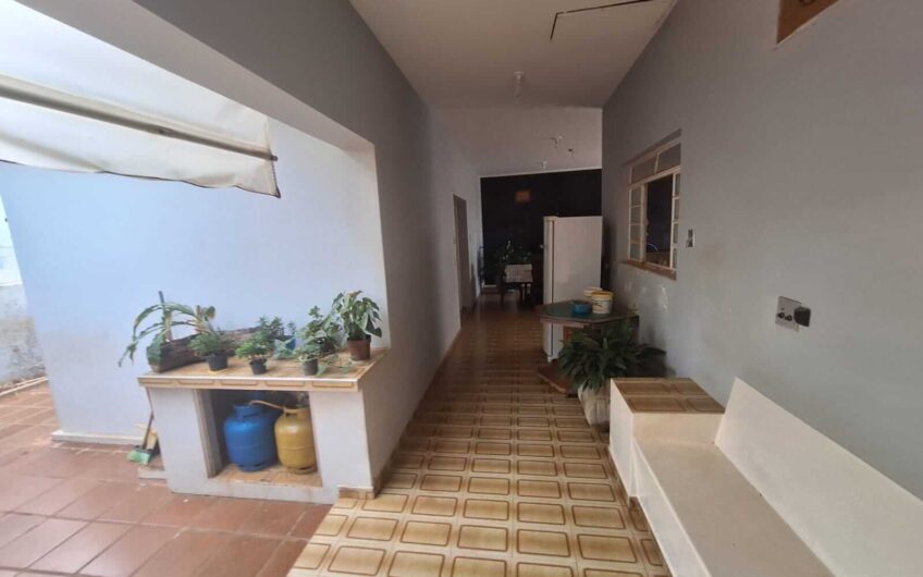 Vende-se imóvel residencial alto padrão em Lucélia-SP