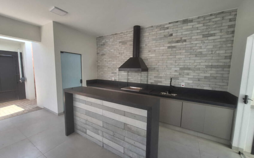Vende-se Imóvel Alto Padrão em Localização Privilegiada – Adamantina/SP