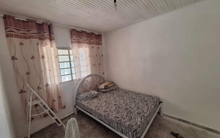 Vende-se Casa no bairro Nosso Teto 1 em Lucélia