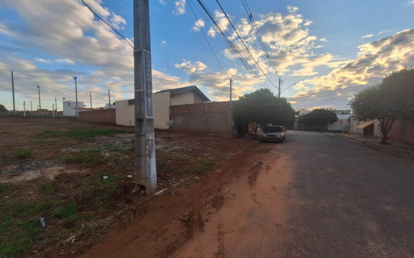 Vende-se Belíssimo terreno em Lucélia SP