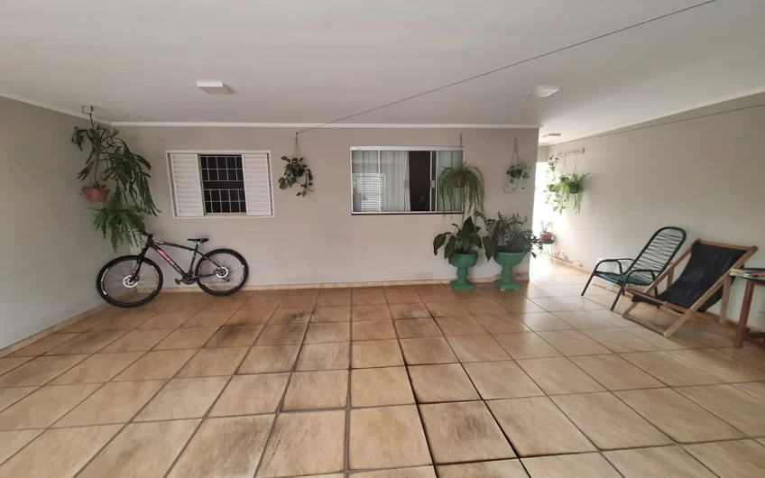 Casa à venda em Inúbia Paulista