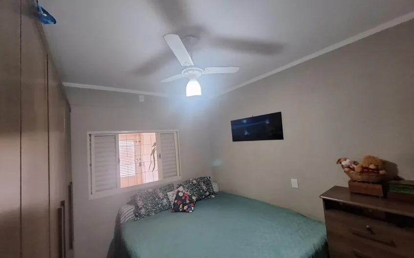 Casa à venda em Inúbia Paulista
